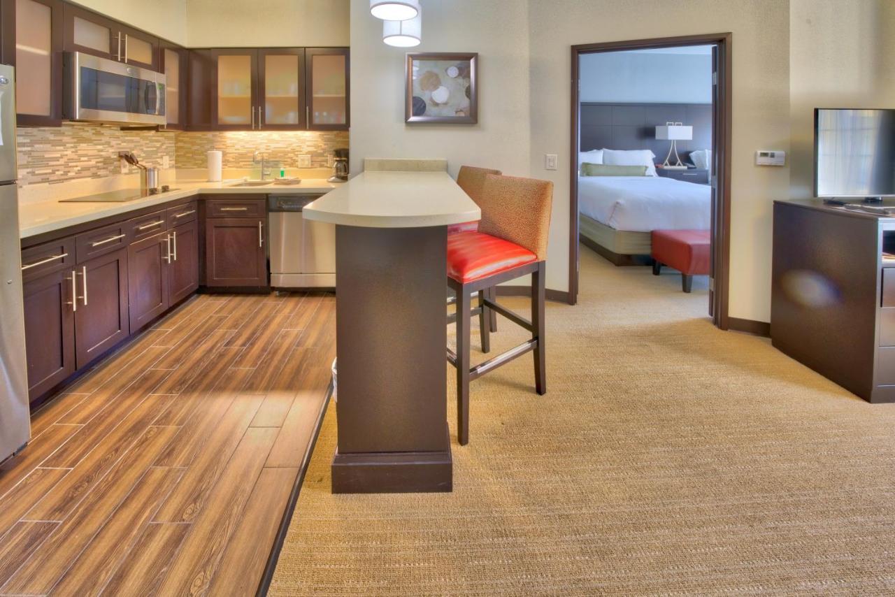Staybridge Suites Lubbock South By Ihg Номер фото