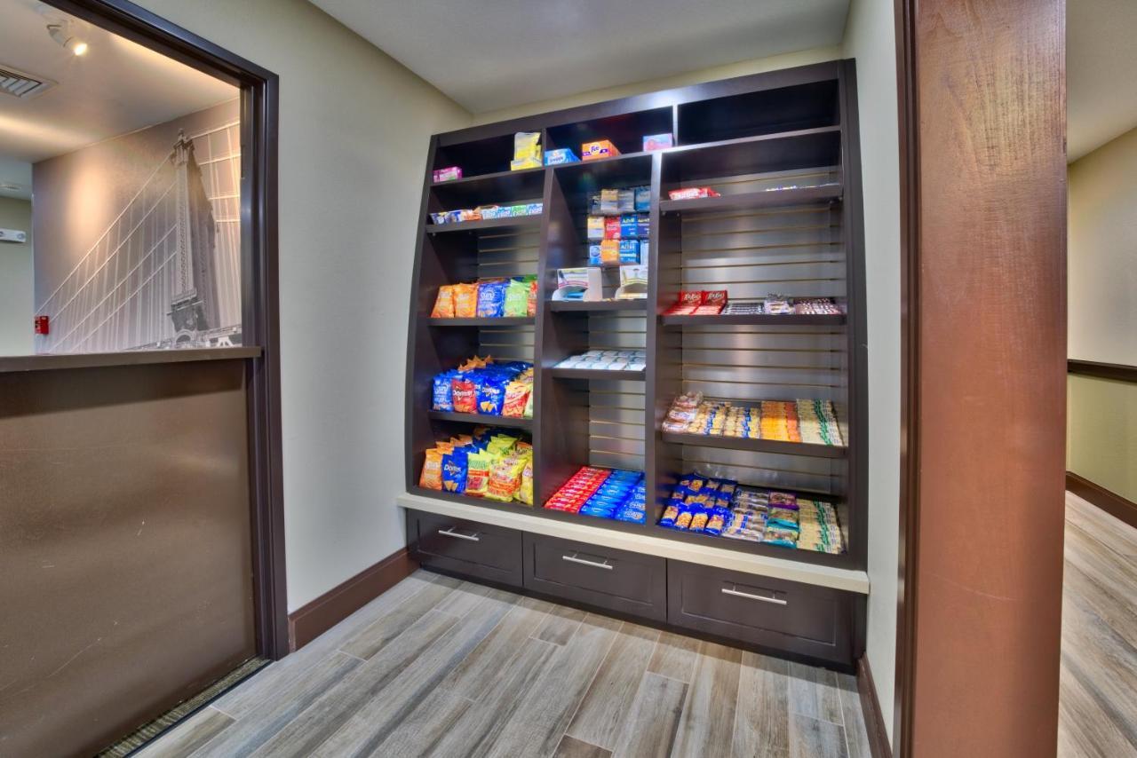 Staybridge Suites Lubbock South By Ihg Экстерьер фото